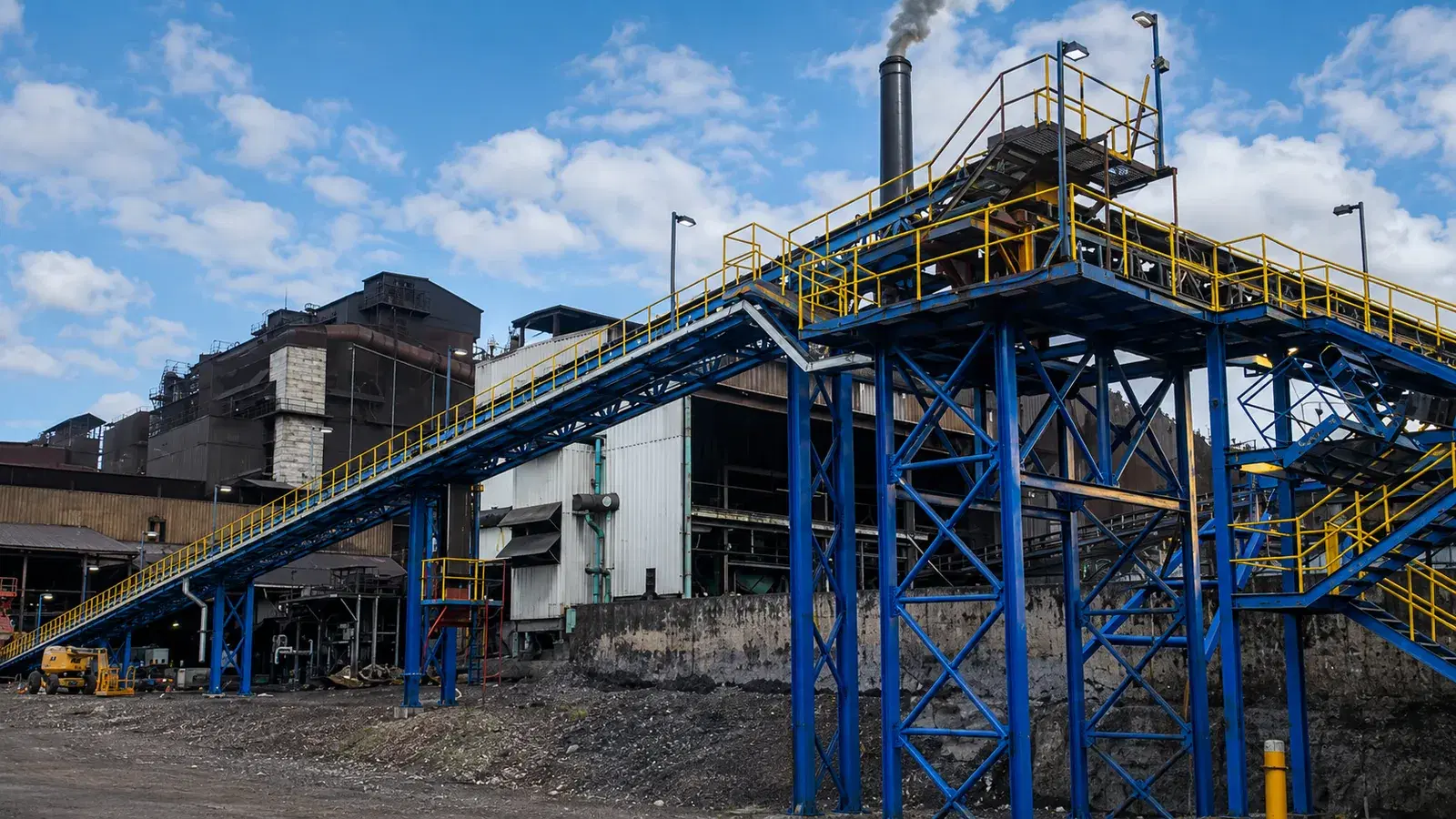 Conveyors y equipos industriales instalados por Grupo INAP